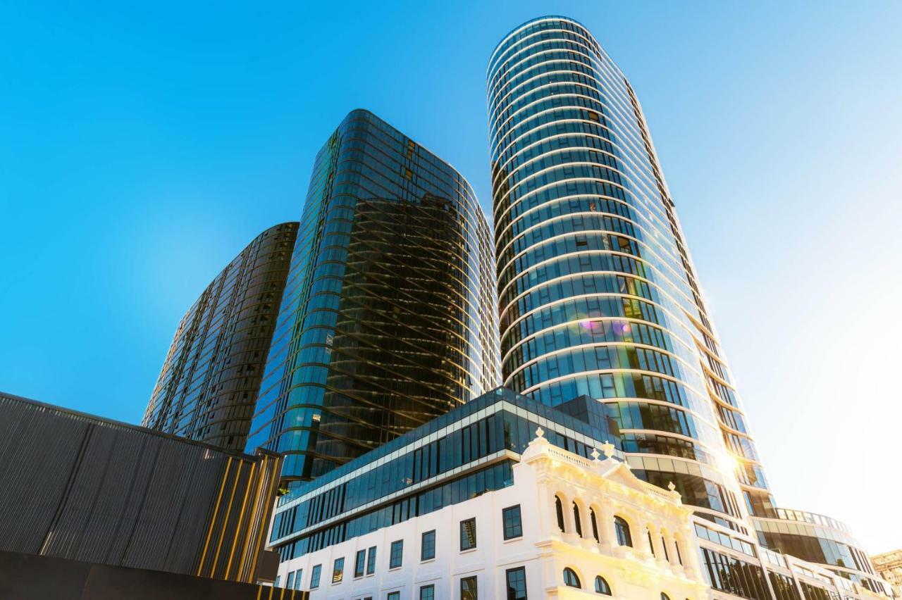 Aparthotel Fv By Peppers Brisbane Zewnętrze zdjęcie The complex at sunset