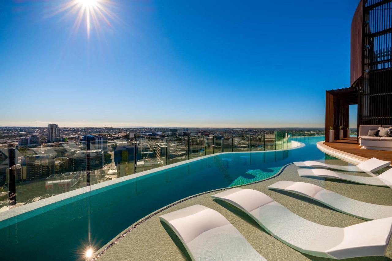 Aparthotel Fv By Peppers Brisbane Zewnętrze zdjęcie Skyline pool